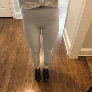 Alo Yoga Leggings